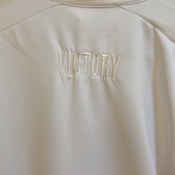 Antigua DALLAS COWBOYS STAR LOGO Generation 1/4 Zip W “ VICTORY” on back! ⭐️🏈 - Picture 6 of 7